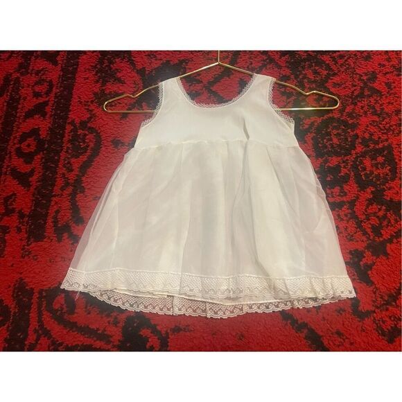 Baby Girls Lovely Vintage DRESS 3 Months Lace Embroidery - Picture 4 of 6